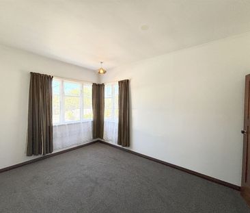 13 Pannell Avenue, Wainoni, NZ 8061 - Photo 1