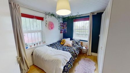 6 bedroom ground floor flat to rent - Photo 4