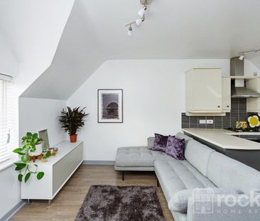 Pioneer Way, Stafford, Staffordshire, ST17 - Photo 2