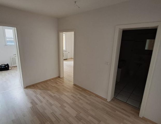 3 Zimmer Wohnung mit Balkon in 45127 Essen - Foto 1