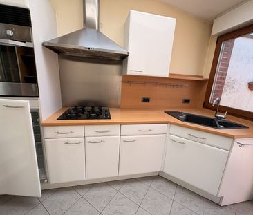 Location Maison 4 pièces 83m² CROIX 59170 - Photo 4