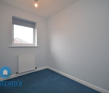2 bed Mid Terraced House for Rent - Photo 2