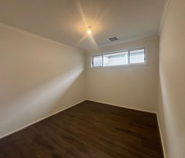 Modern Comfort and Convenience in Andrews Farm! - Photo 5