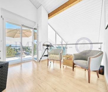 LUXURY WITH LARGE GARDEN AND LAKE VIEW - Photo 1