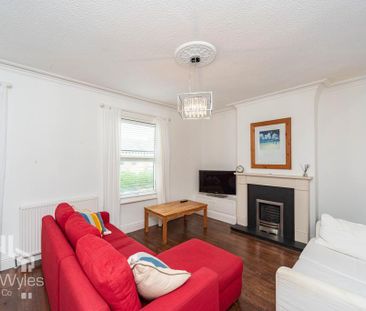 2 bedroom maisonette to rent - Photo 3