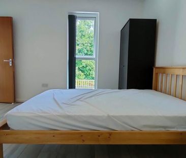 House of multiple occupation to rent - Photo 3