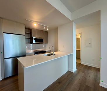For Lease - 2075 Lakeshore Road, Burlington, Ontario - Photo 5