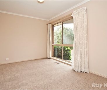 2/57 Watsons Road, Glen Waverley - Photo 3