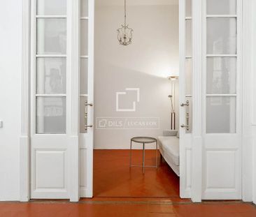 Barcelona, Catalonia 08012 - Photo 2