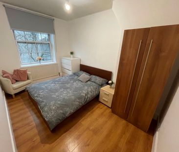 2 Bed Flat, Greet House, SE1 - Photo 3