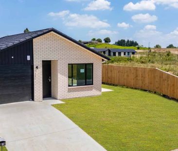 Modern 3-Bedroom Brand- new Home – Lake Side Estate, Te Kauwhata, W... - Photo 4