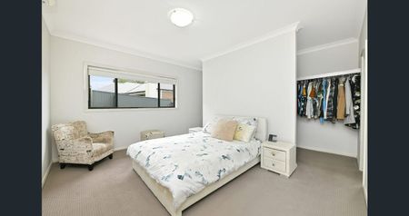 16 Montague Drive, Jordan Springs - Photo 3