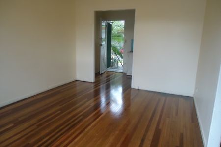 3/81 Peach Street, Greenslopes, QLD, 4120 - Photo 3