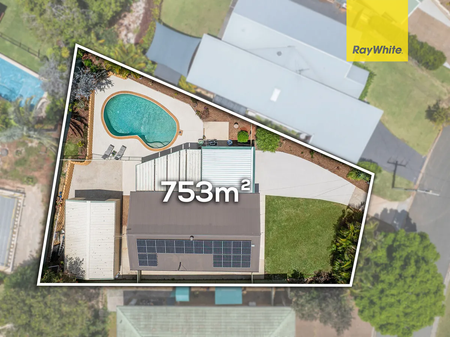 Modern Living with Pool & Huge Shed in Prime Wellington Point Location - Photo 2