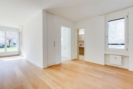 Beautiful ground floor apartment with seating area and sun blinds - Photo 4