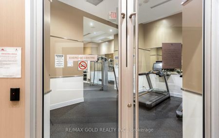 For Lease - 330 Burnhamthorpe Road Unit# 804, Mississauga, Ontario - Photo 4