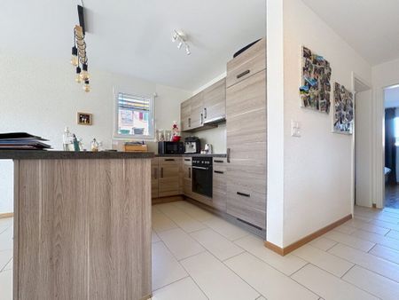 Bel appartement de 3,5 pièces au rez-de-chaussée avec terrasse - Foto 3