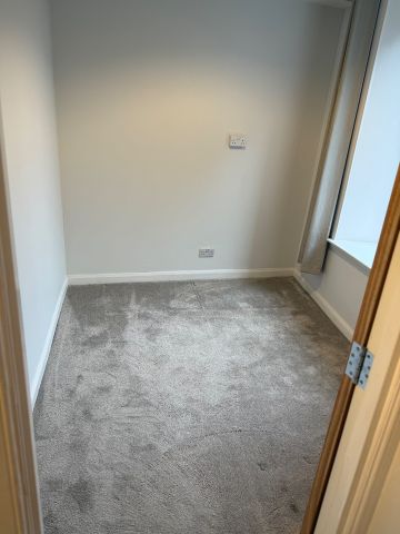 2 Bed Flat, Crown Terrace - Ground Floor, AB11 - Photo 2