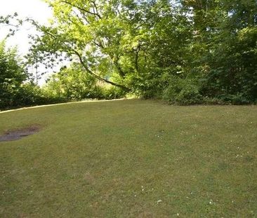 Watling Street, Radlett, WD7 - Photo 1