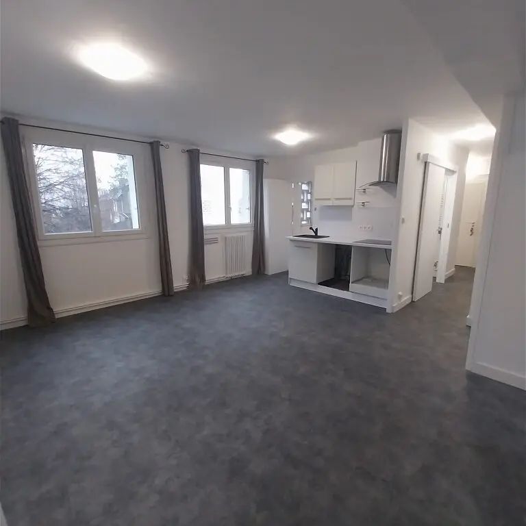 Location appartement 4 pièces - 63m² à Nantes (44100) - Photo 1