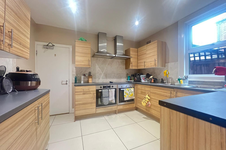 Earlham Road - Photo 4