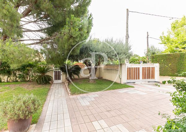House for rent with swimming pool in L'Eliana