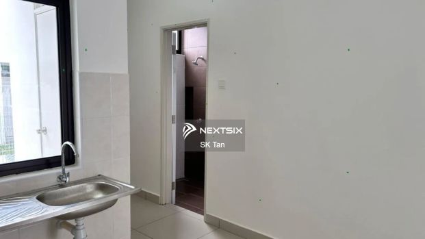 2 STOREY | AC | MUTIARA HILLS - Photo 1