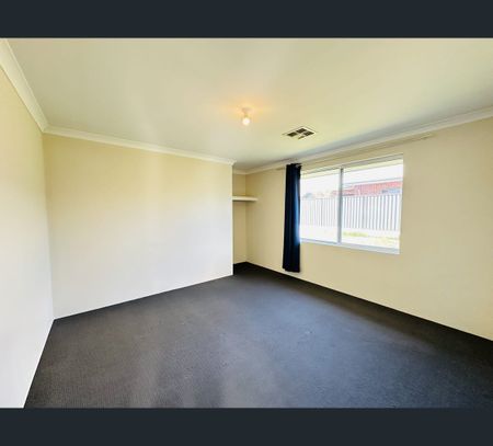 6 Sebago Street, Wellard, WA 6170 - Photo 3