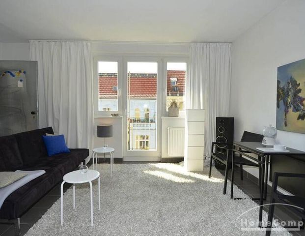 Schöne 1-Zimmer-Wohnung mit Südbalkon in Berlin Schöneberg, möbliert - Photo 1