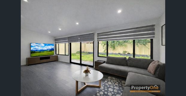 Stunning 3-Bedroom Back House for Rent. Don't miss out. - Photo 1