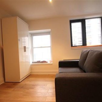 Studio to rent - Photo 1