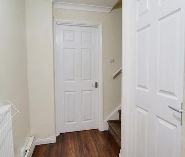3 bedroom detached house to rent - Photo 4