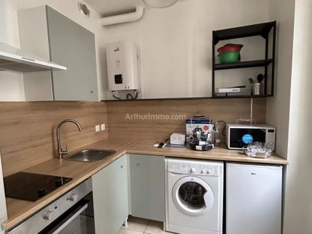 Location Appartement 1 pièces 20 m2 à Aubagne - Photo 2