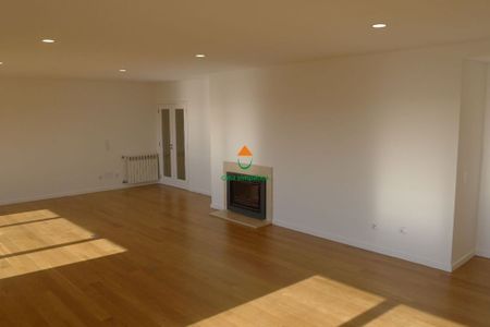 5 bedroom luxury Flat for rent in Matosinhos, Distrito do Porto - Photo 4