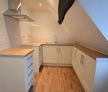 2 bed apartment to rent in 13-15 Drapers Lane, Leominster - Photo 2