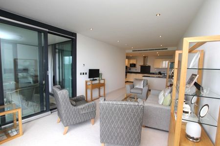 2 bedroom apartment to rent - Photo 2