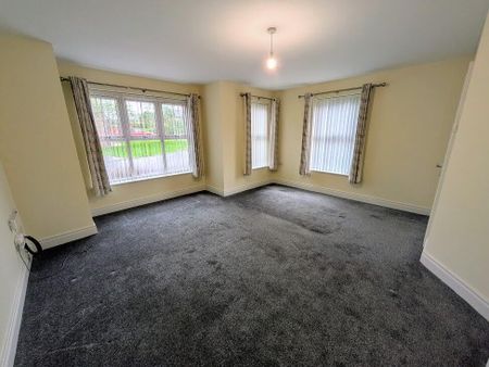 17 Lynn Hall Grove, Bangor, BT19 1LT - Photo 2