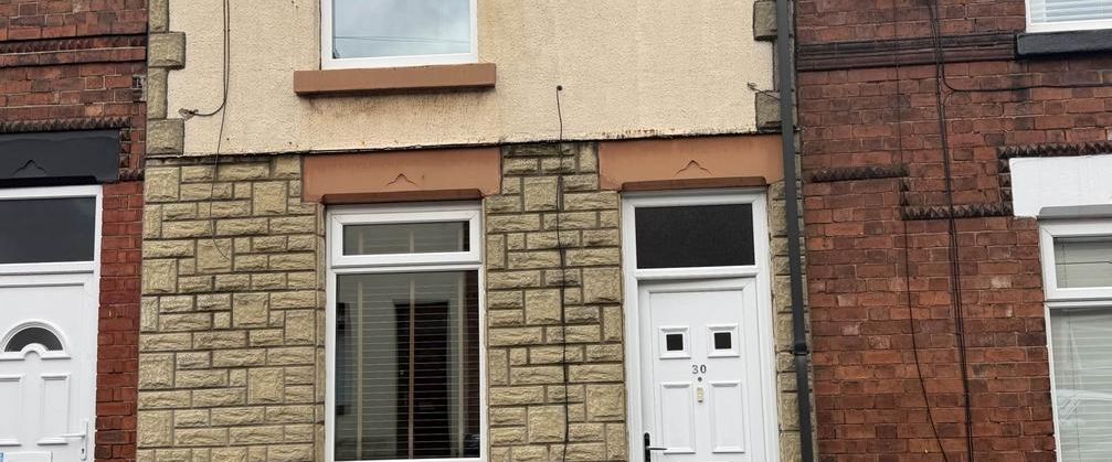 2 bedroom terraced house to rent - Photo 1