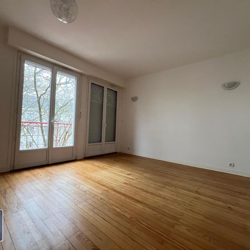 Location Appartement 3 pièces 71m² ST NAZAIRE 44600 - Photo 1
