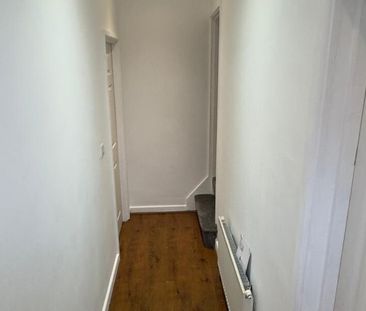 Gledhow Place, Sheepscar, Leeds, LS8 5EN - Photo 3