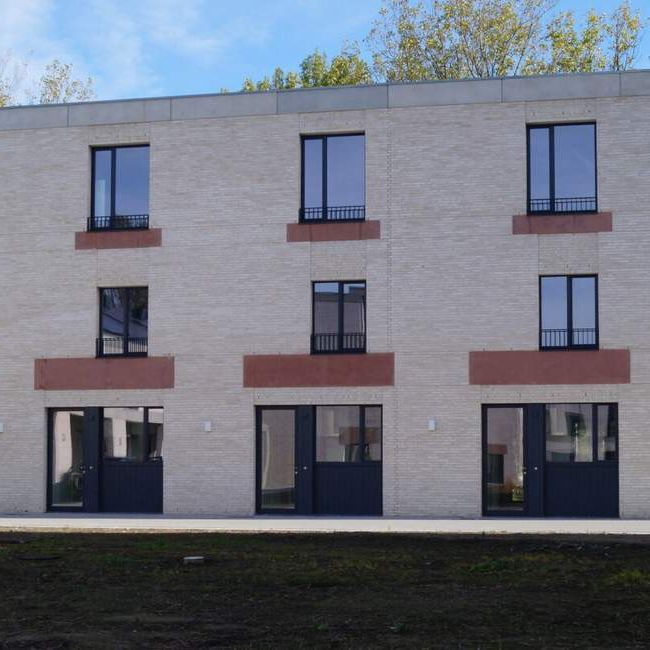 Woning te huur in Stene voor € 1.250 met 3 slaapkamers - Photo 1