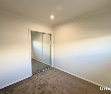 Spacious Modern- Brand New Four-Bedroom Family Home! - Photo 5