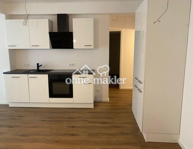 Erstbezug! 3 Zimmer Wohnung, Einbauküche, Tageslichtbad (Badewanne), Gäste WC, Balkon, Stellplatz - Photo 1