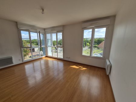 Location Appartement 3 pièces 60m² LESQUIN 59810 - Photo 2