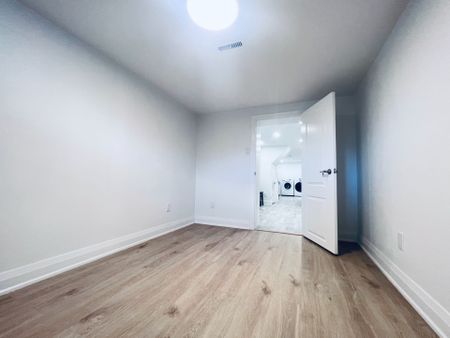 For Lease - 1347 Victoria Park Avenue Unit# BSMT, Toronto, Ontario - Photo 2