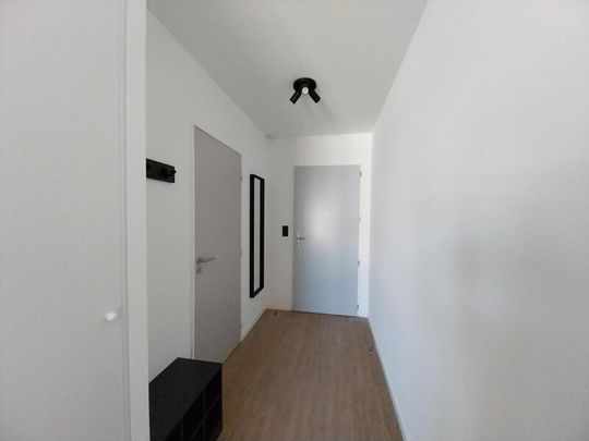 Location Appartement 1 pièce 19m² ORLEANS 45000 - Photo 1