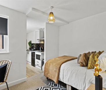 Studio to rent - Photo 3