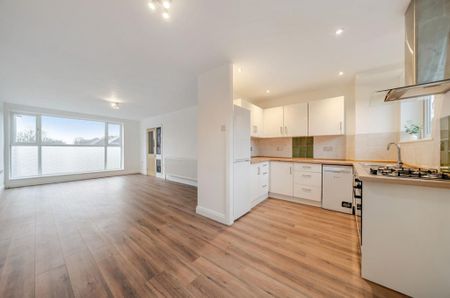3 bedroom terraced house to rent - Photo 2