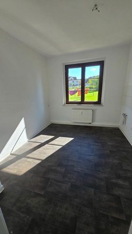 5-Raum-Wohnung: Individuelle Gestaltung durch Zusammenlegung möglich! - Photo 3