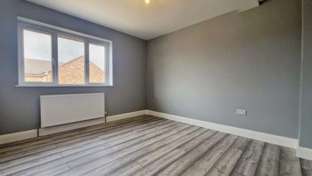 9 bedroom semi-detached house to rent - Photo 3